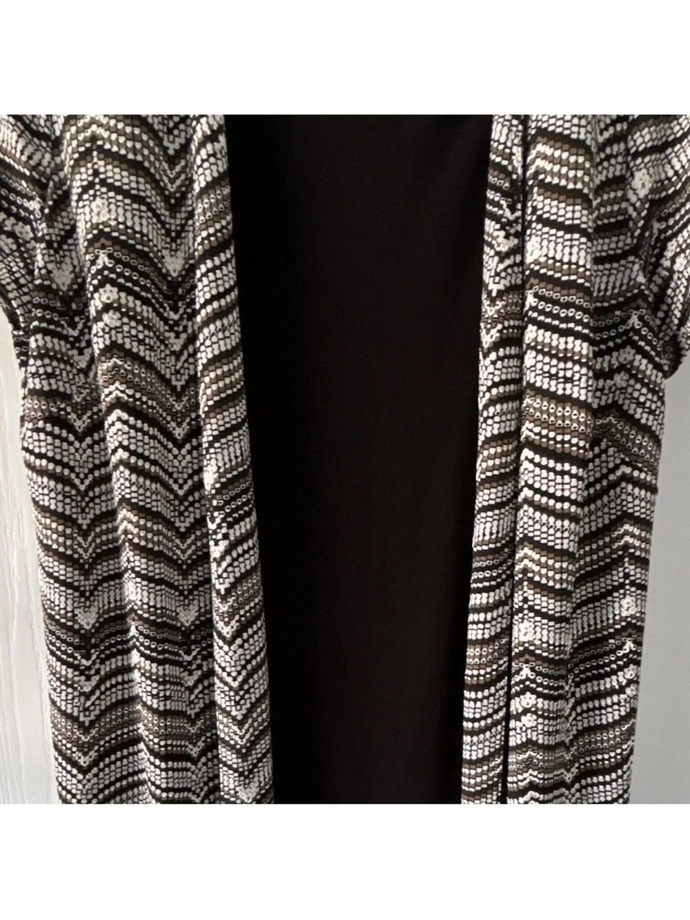 Perceptions Black and White Chevron Layered Top